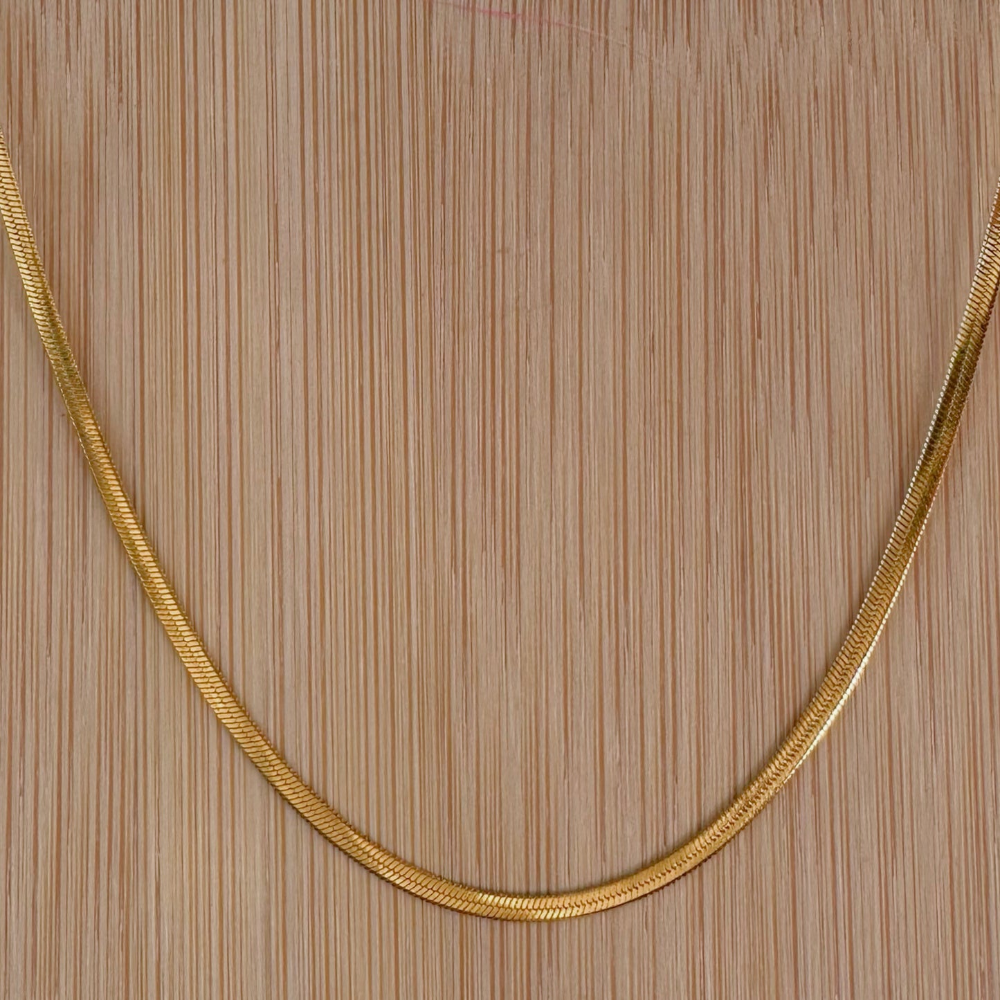 Shiro 2MM Herringbone 16" Chain