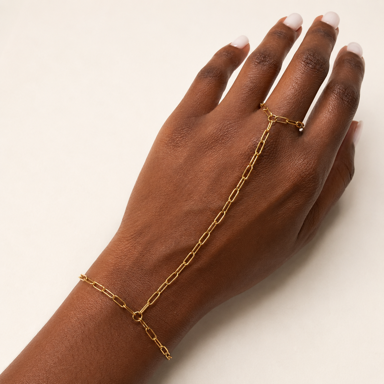 IRENE Paperclip Hand Chain